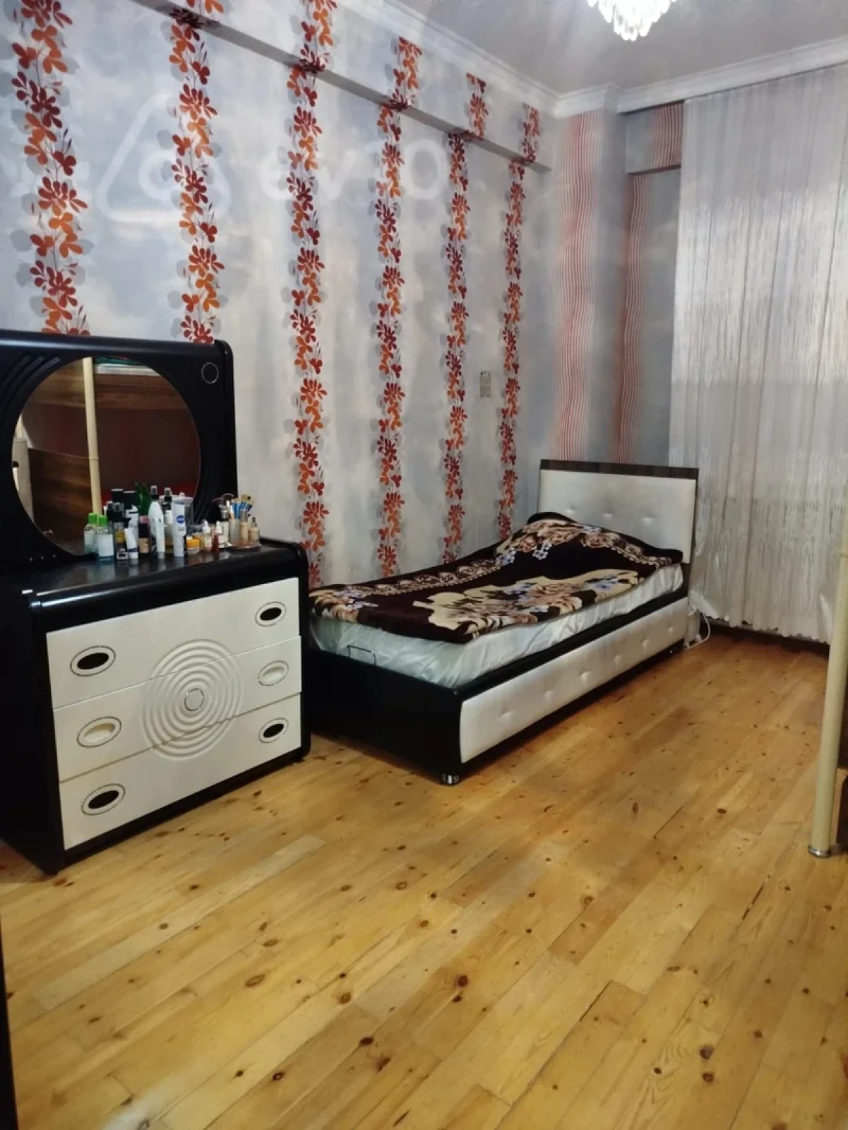 Satılır 3 otaqlı yeni tikili 117 m²