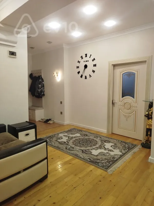 Satılır 3 otaqlı yeni tikili 117 m²