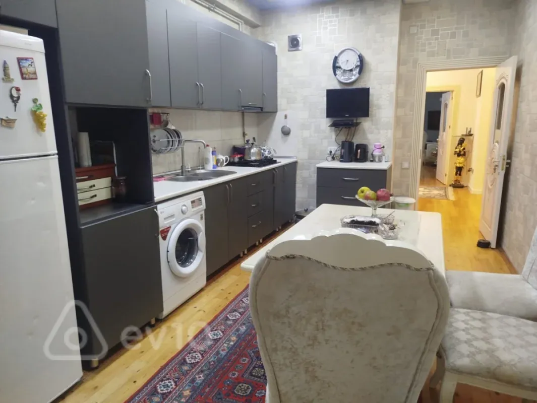 Satılır 3 otaqlı yeni tikili 117 m²