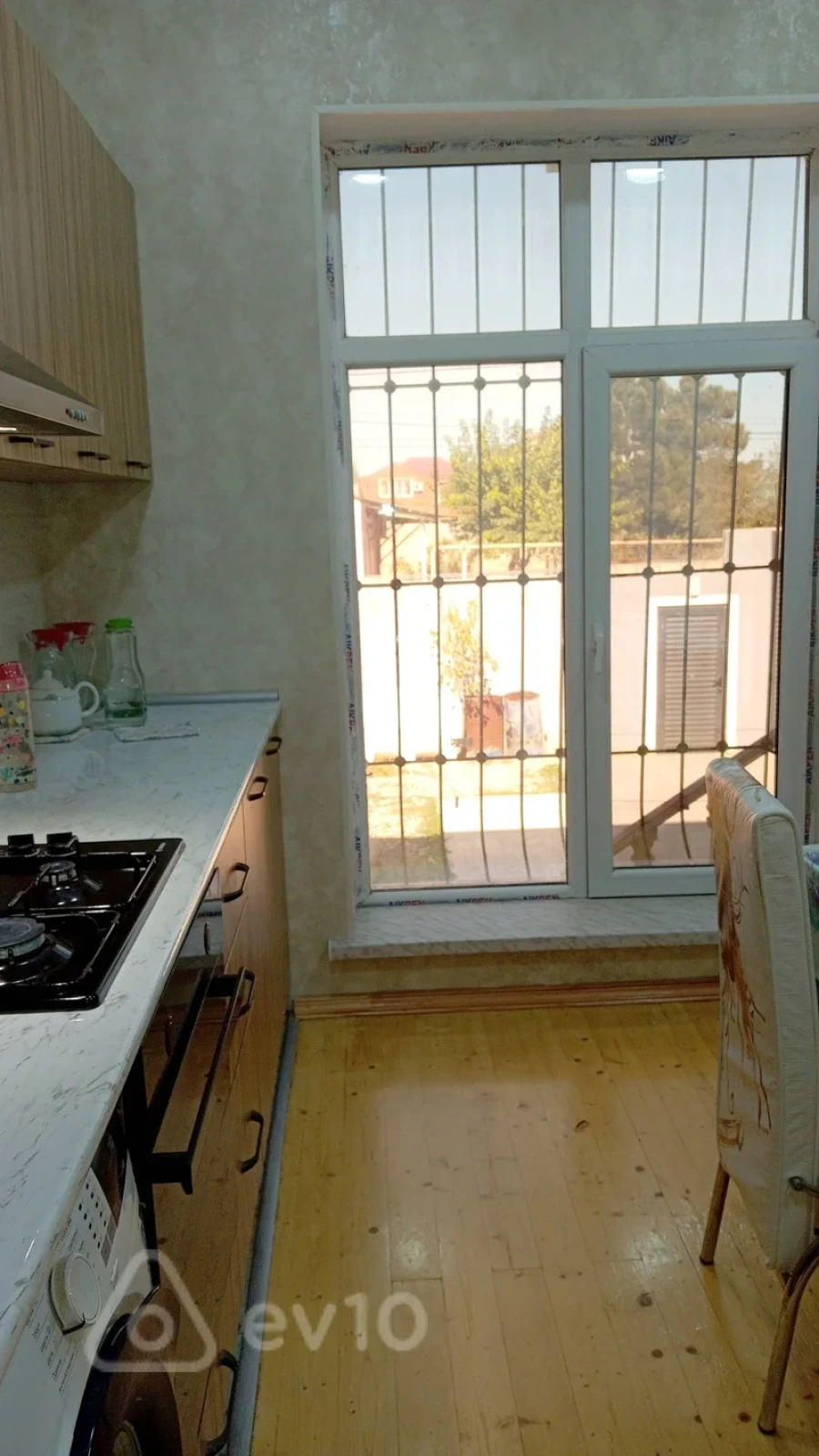 Satılır 4 otaqlı həyət evi 110 m²