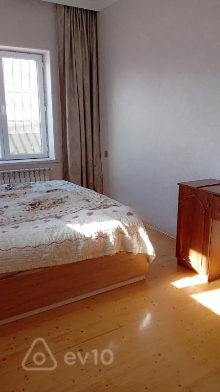 Satılır 4 otaqlı həyət evi 110 m²