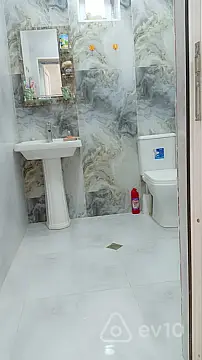 Satılır 4 otaqlı həyət evi 110 m²