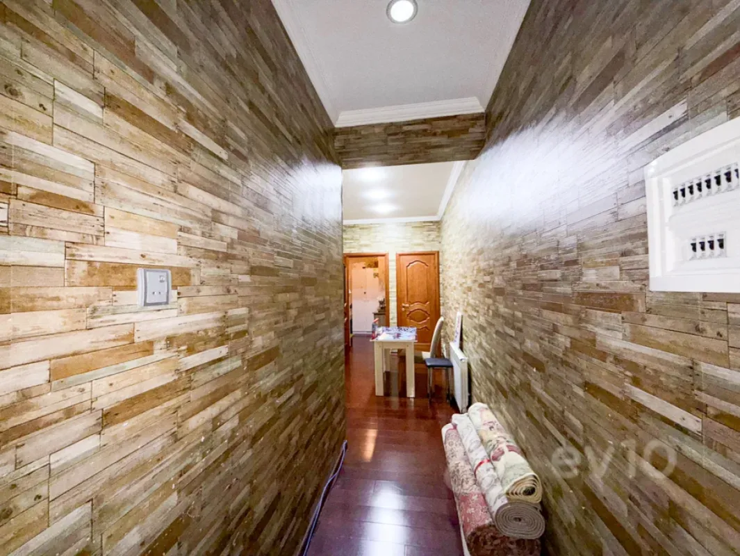 Satılır 3 otaqlı yeni tikili 80 m²