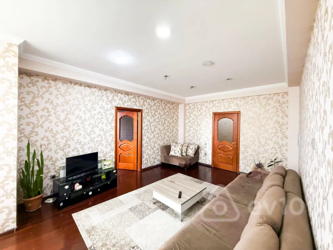 Satılır 3 otaqlı yeni tikili 80 m²