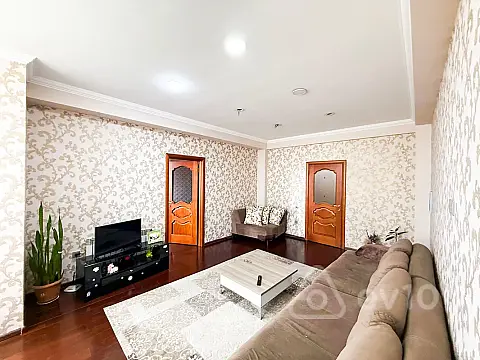 Satılır 3 otaqlı yeni tikili 80 m²