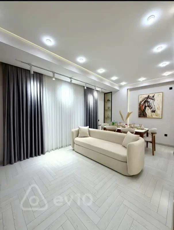 Satılır 2 otaqlı yeni tikili 76 m²