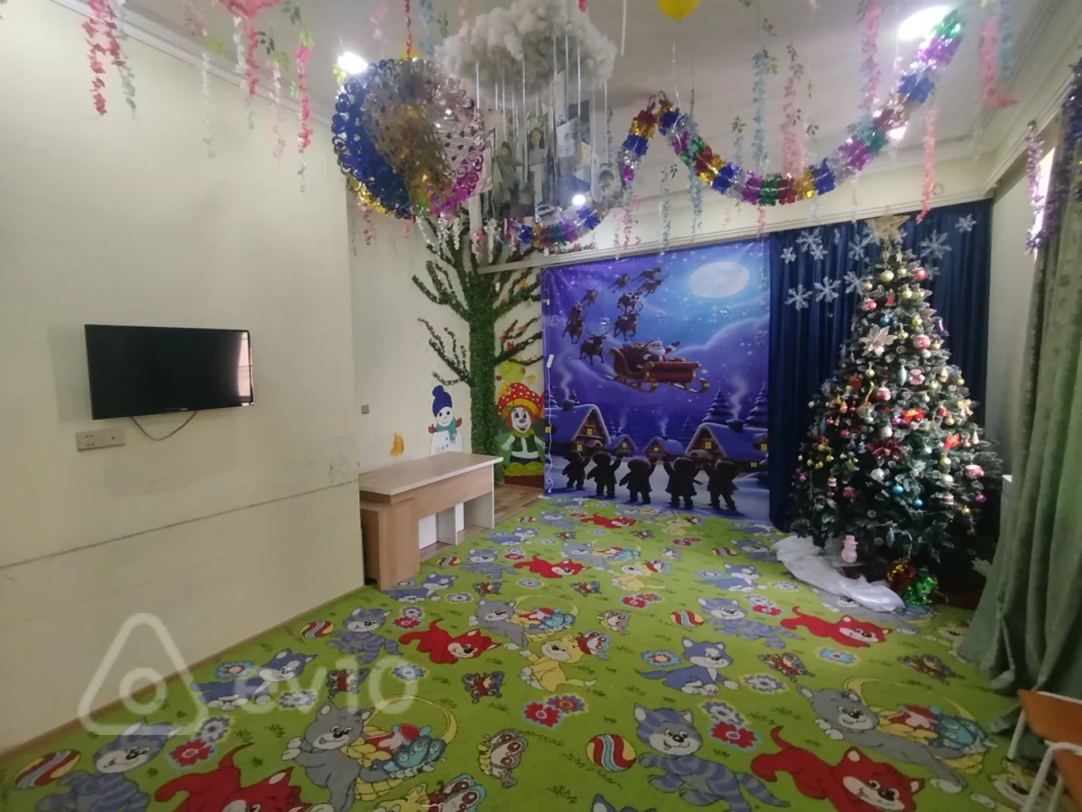 Satılır mənzil 200 m²