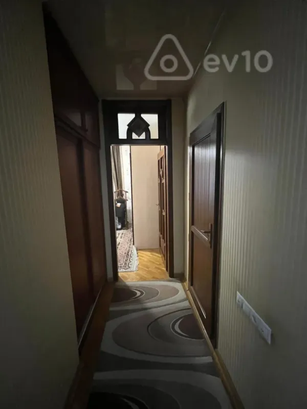 Satılır 3 otaqlı yeni tikili 90 m²