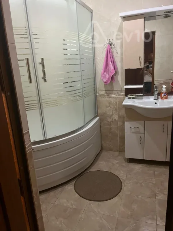 Satılır 3 otaqlı yeni tikili 90 m²