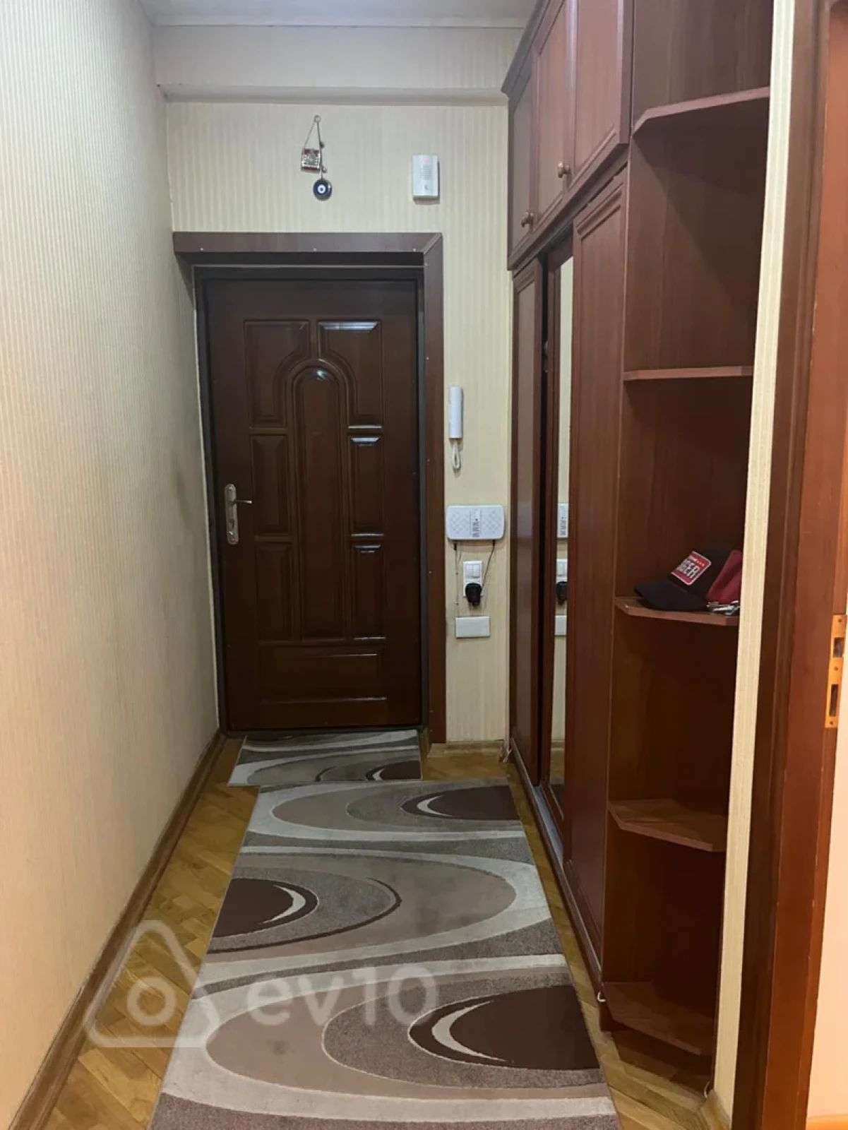 Satılır 3 otaqlı yeni tikili 90 m²