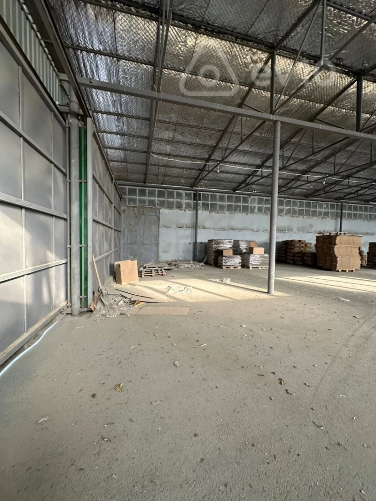 Kirayə verilir mənzil 700 m²