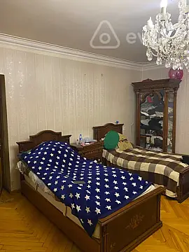 Kirayə verilir 3 otaqlı köhnə tikili 65 m²