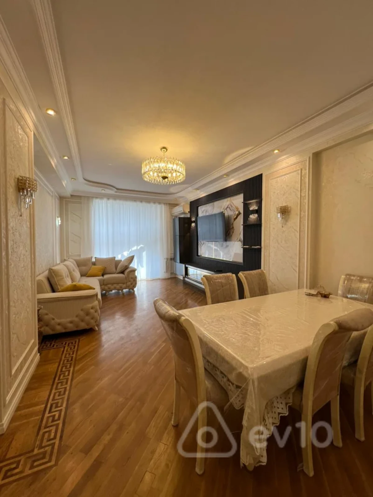 Satılır 3 otaqlı yeni tikili 132 m²