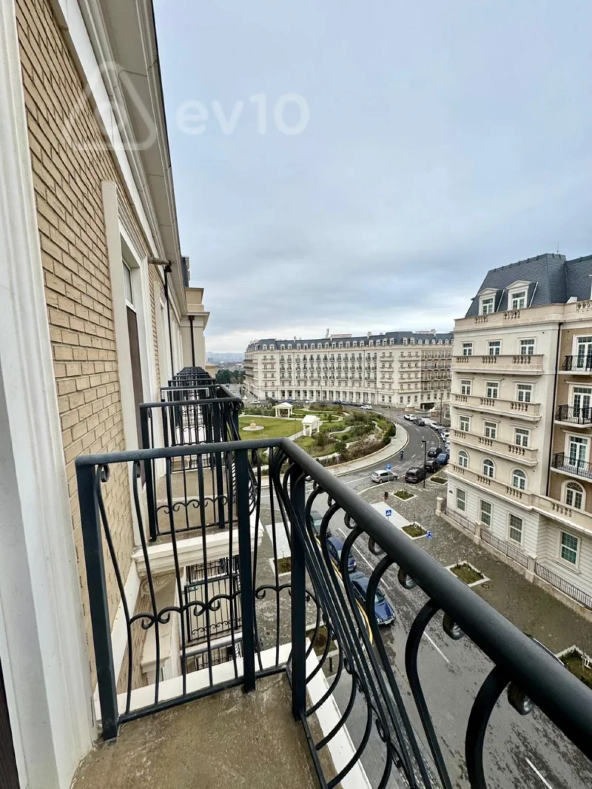 Kirayə verilir 2 otaqlı yeni tikili 60 m²