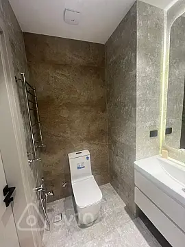 Kirayə verilir 2 otaqlı yeni tikili 50 m²