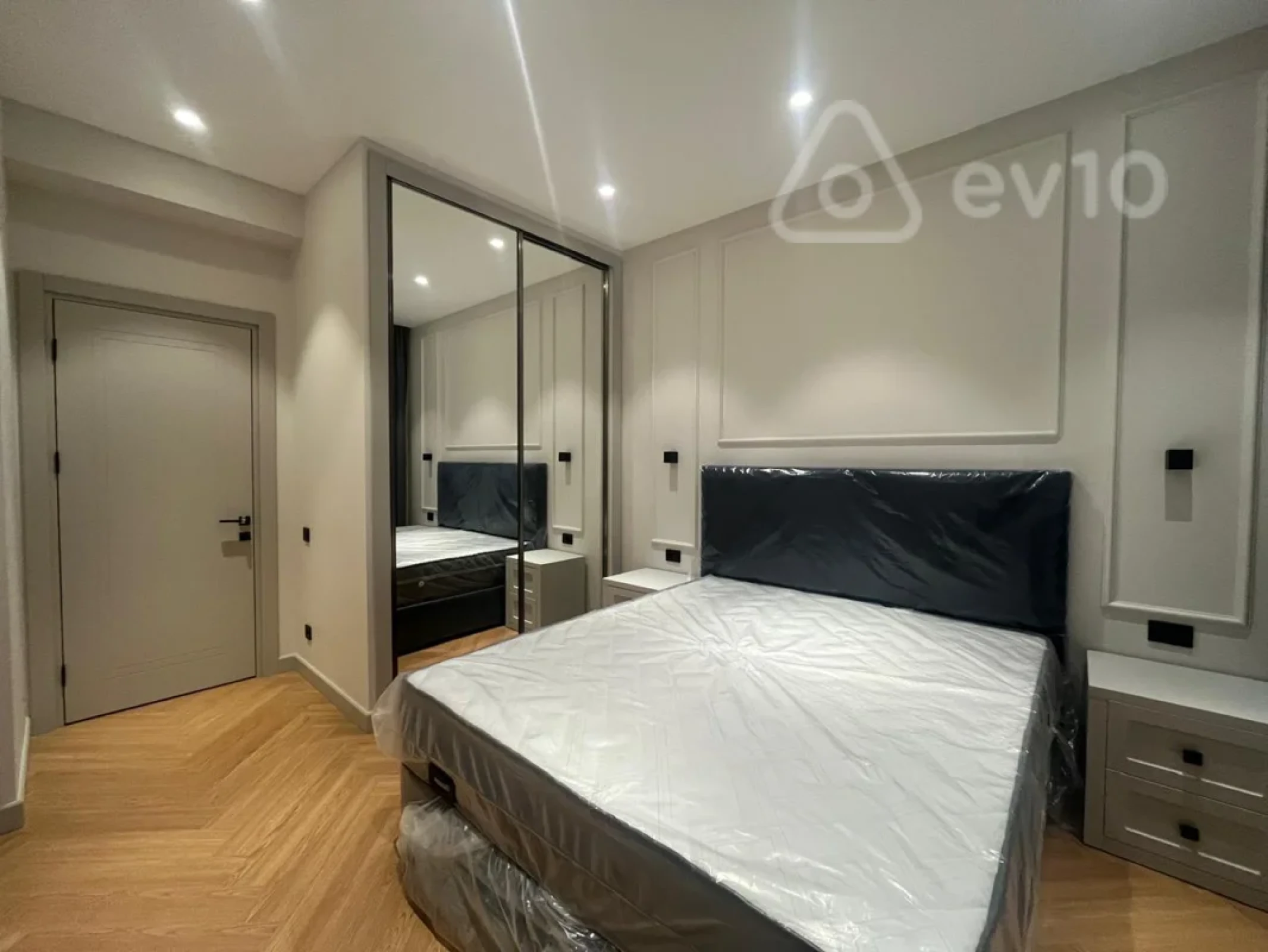 Kirayə verilir 2 otaqlı yeni tikili 50 m²