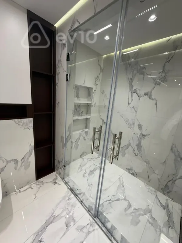 Kirayə verilir 2 otaqlı yeni tikili 100 m²