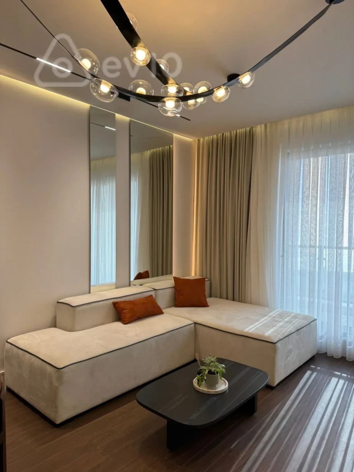 Kirayə verilir 2 otaqlı yeni tikili 100 m²