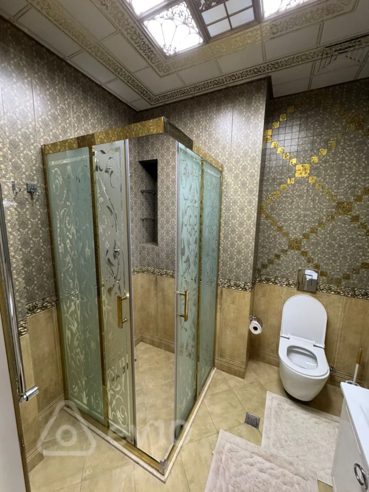 Kirayə verilir 3 otaqlı yeni tikili 125 m²