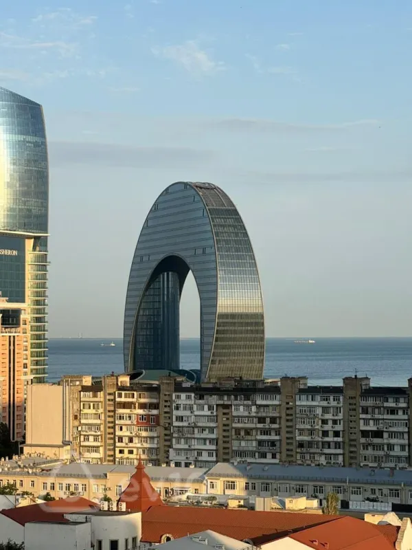 Kirayə verilir 3 otaqlı yeni tikili 125 m²