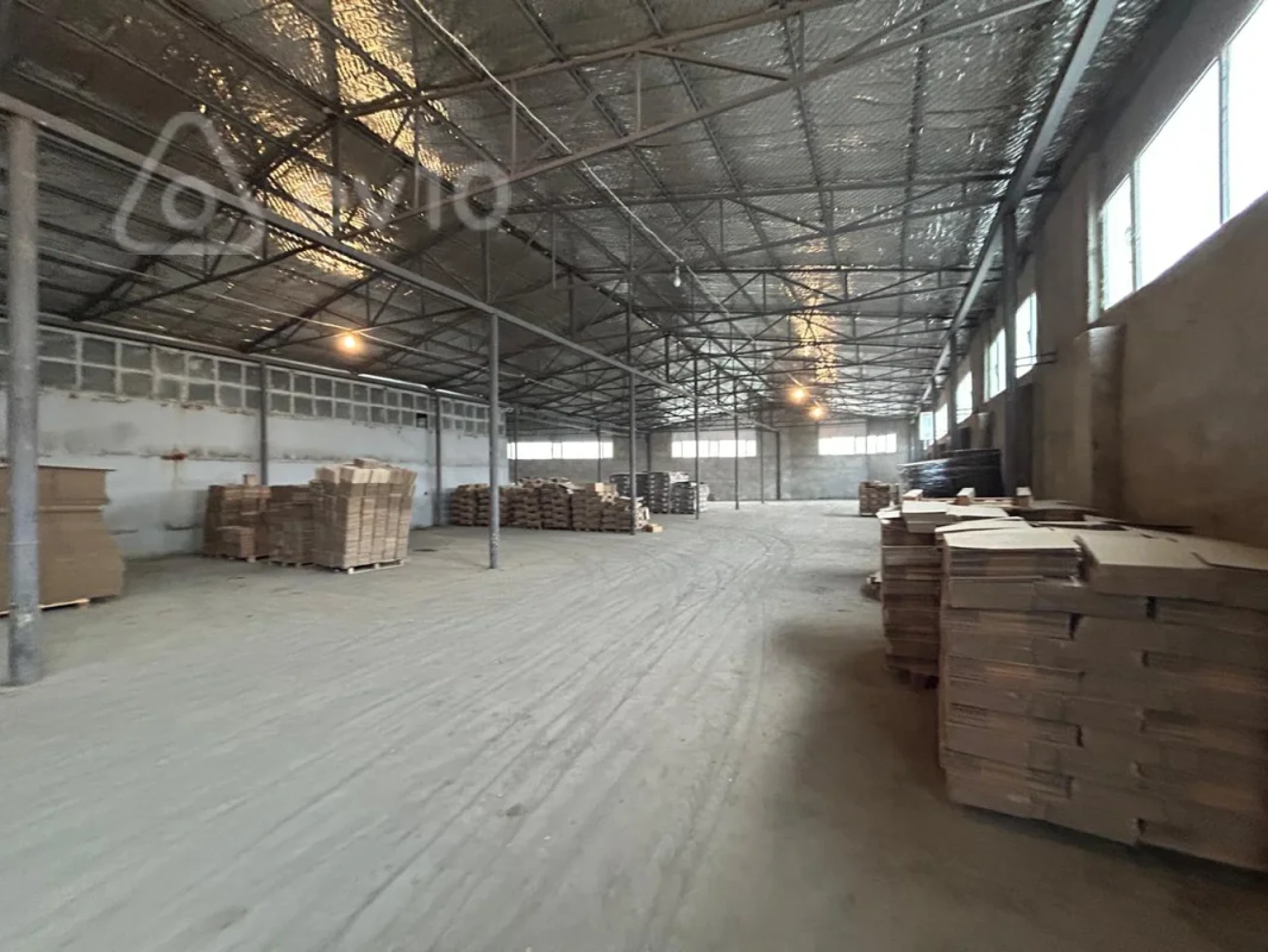 Kirayə verilir mənzil 1700 m²