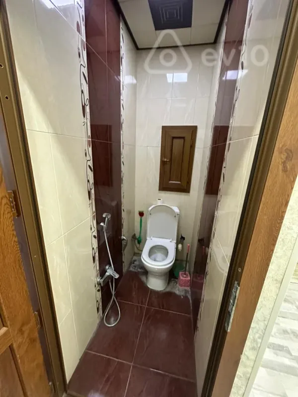 Satılır 3 otaqlı köhnə tikili 75 m²
