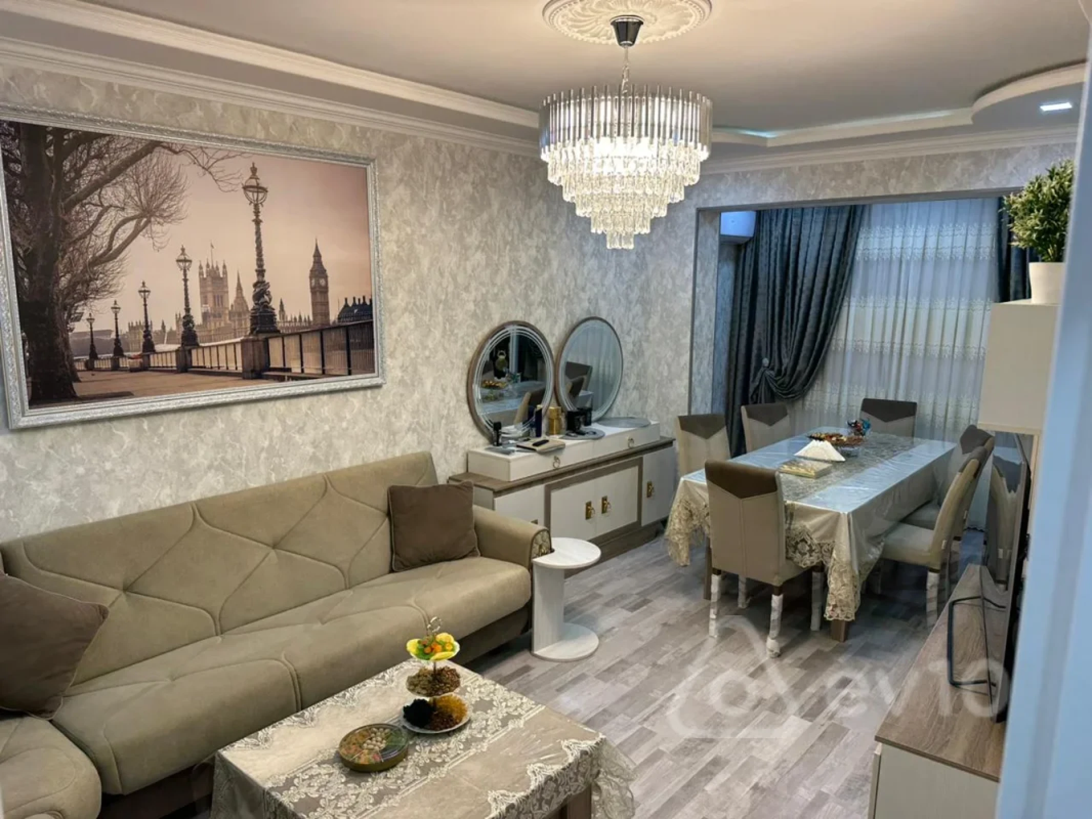 Satılır 3 otaqlı köhnə tikili 75 m²