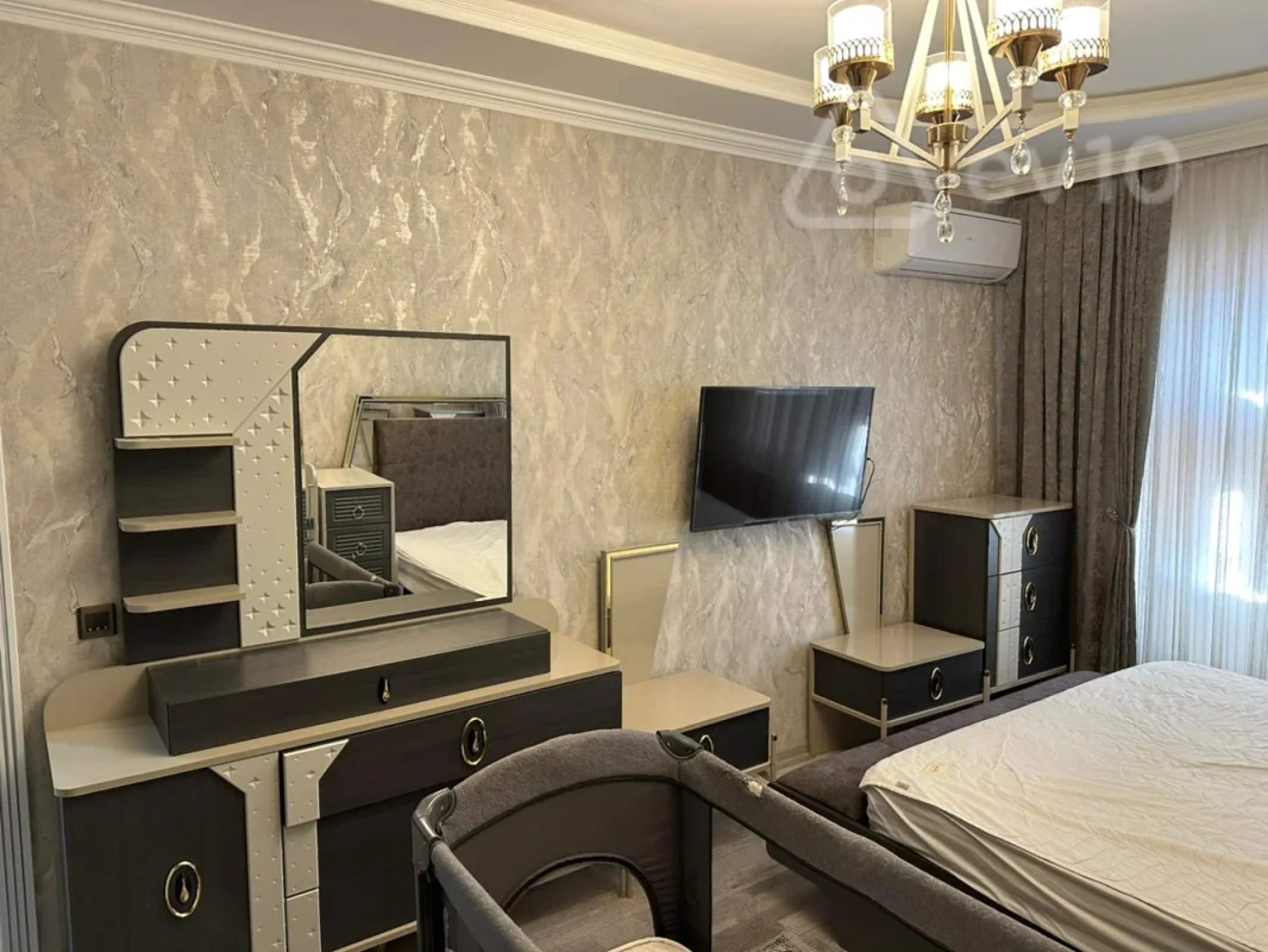 Satılır 3 otaqlı köhnə tikili 75 m²
