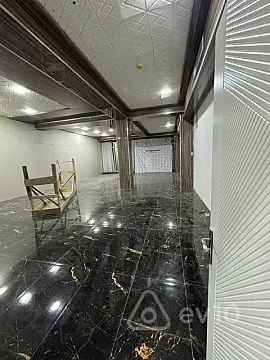 Kirayə verilir 1 otaqlı ofis 170 m²