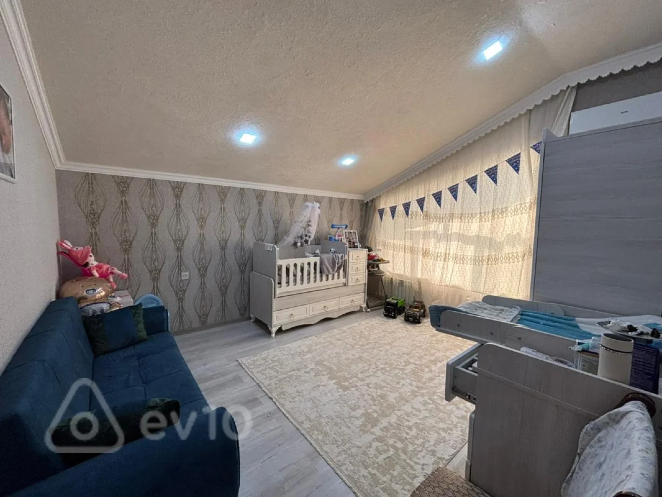 Satılır 6 otaqlı həyət evi 360 m²