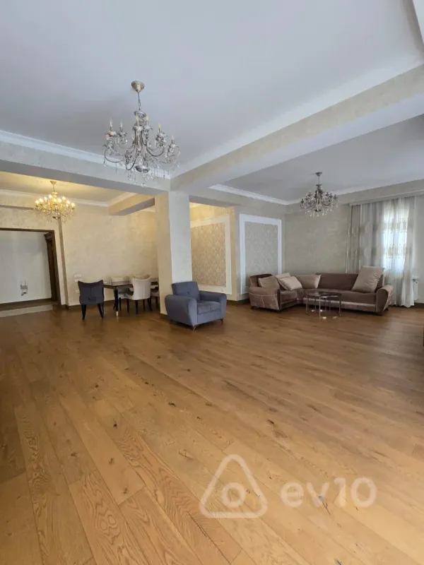 Kirayə verilir 5 otaqlı yeni tikili 250 m²