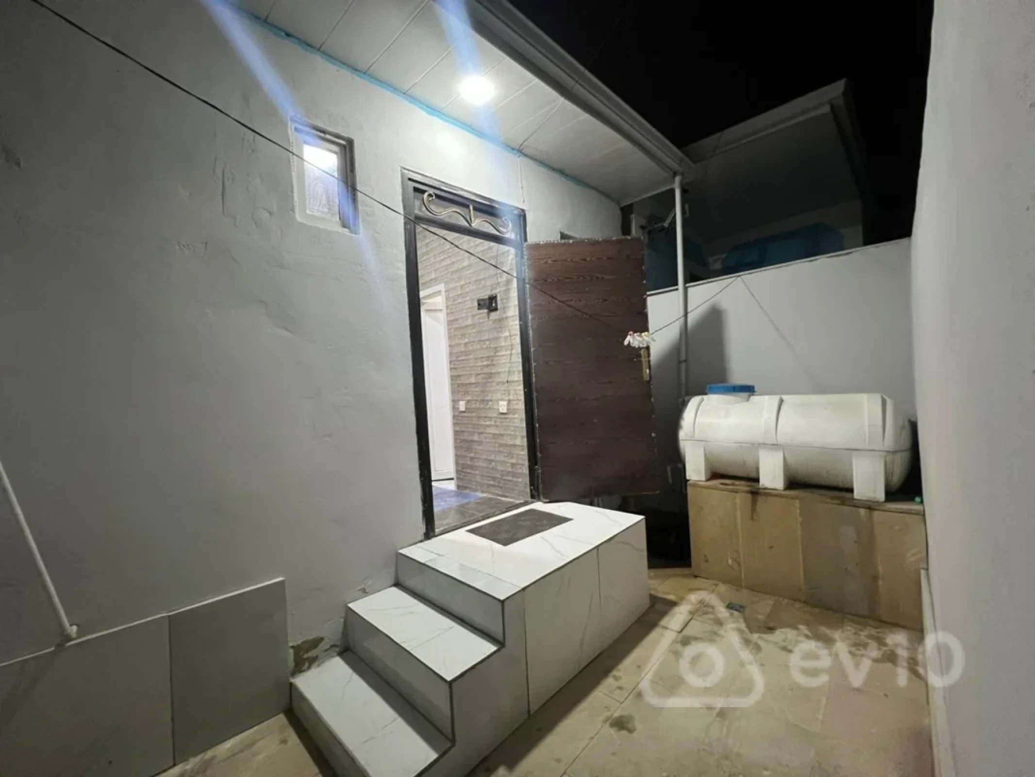 Satılır 1 otaqlı həyət evi 50 m²