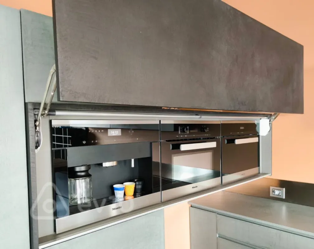 Kirayə verilir 6 otaqlı həyət evi 400 m²