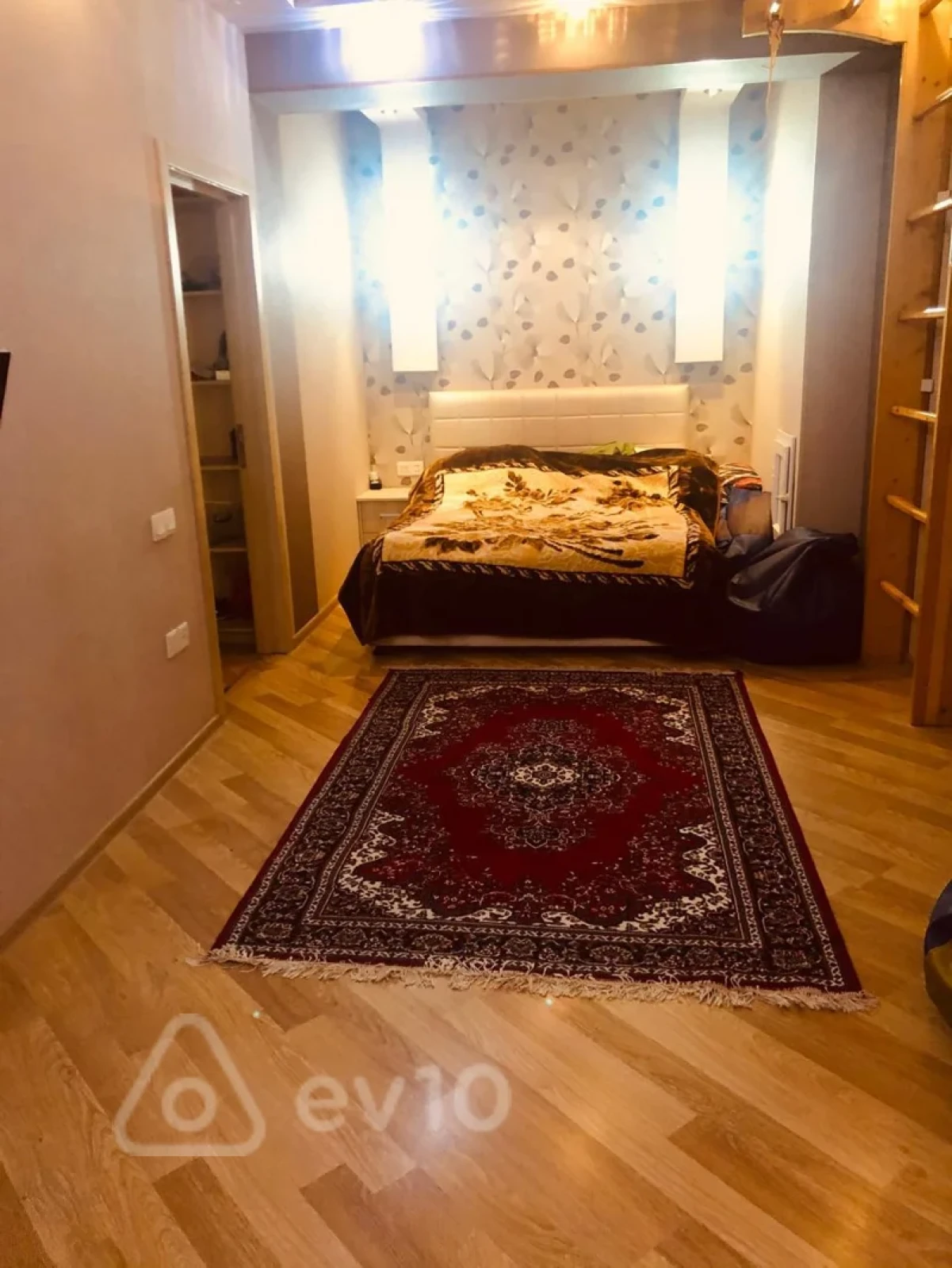 Kirayə verilir 3 otaqlı yeni tikili 85 m²