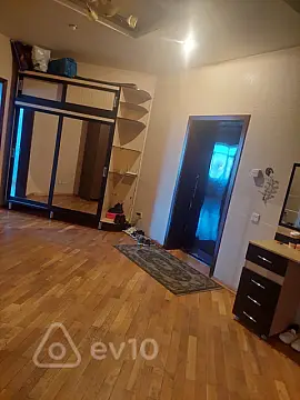 Kirayə verilir 2 otaqlı yeni tikili 65 m²