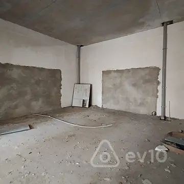 Kirayə verilir mənzil 363 m²