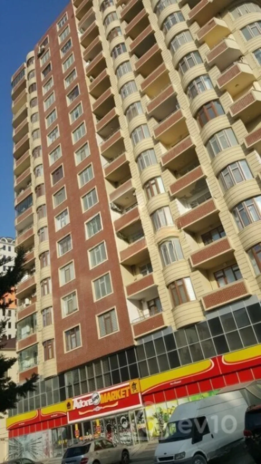 Satılır 3 otaqlı yeni tikili 170 m²