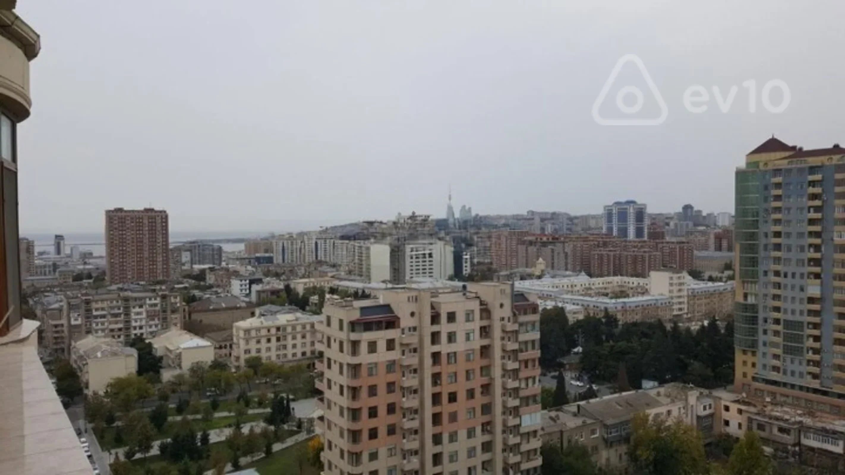Satılır 3 otaqlı yeni tikili 170 m²