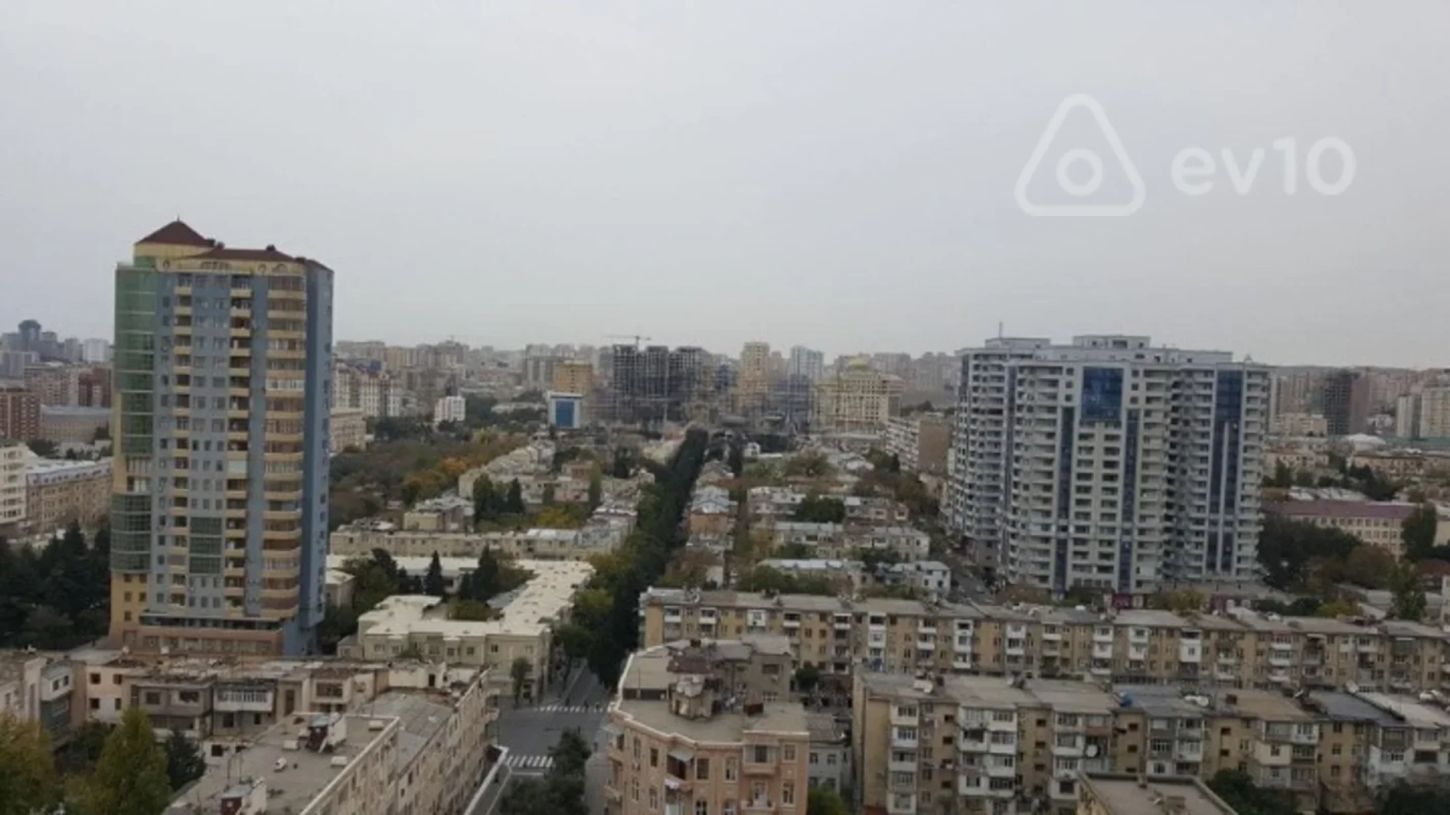 Satılır 3 otaqlı yeni tikili 170 m²
