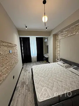 Kirayə verilir 3 otaqlı yeni tikili 132 m²