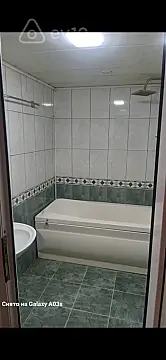 Kirayə verilir 1 otaqlı köhnə tikili 110 m²