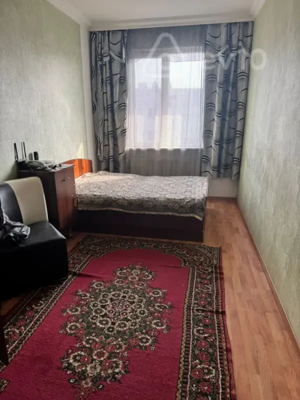 Kirayə verilir 2 otaqlı köhnə tikili 50 m²