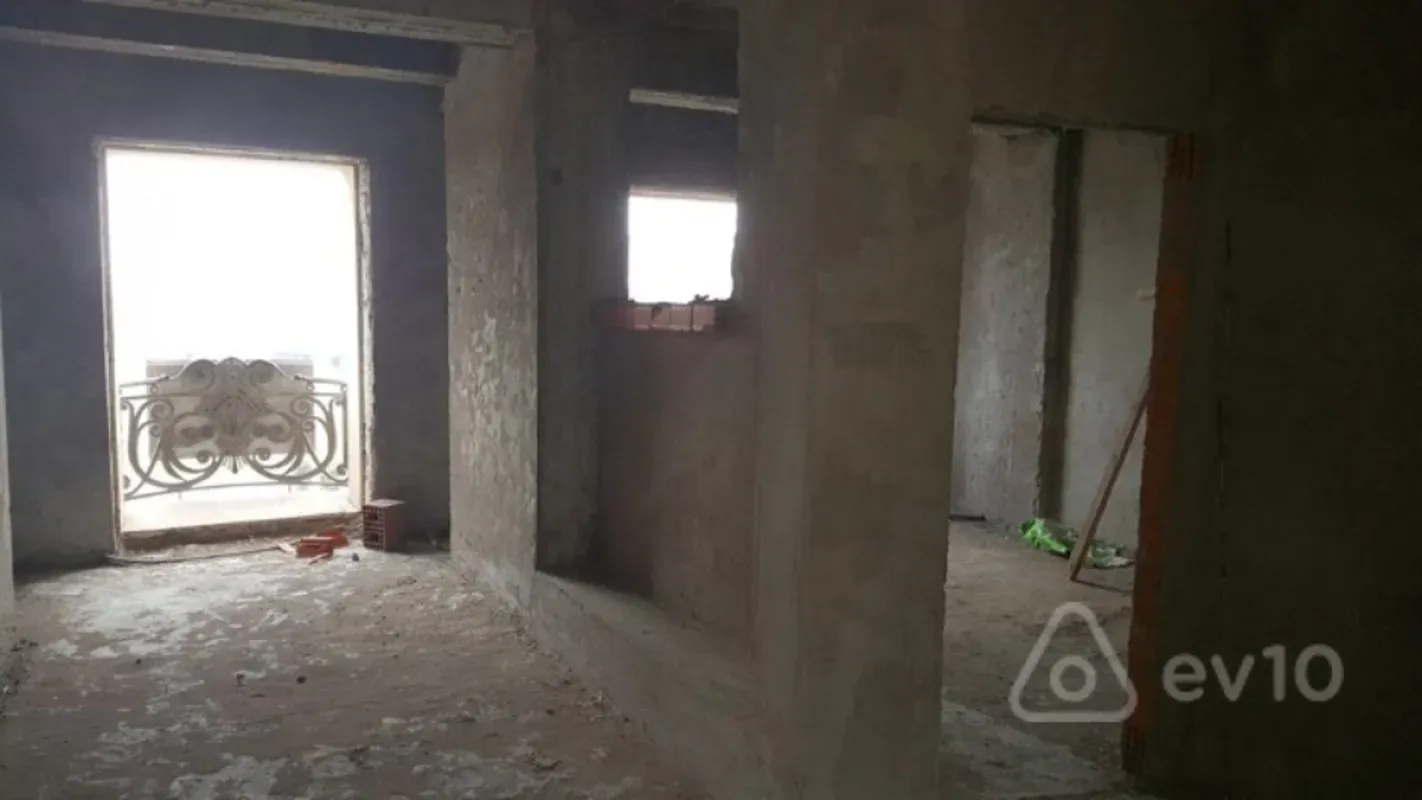 Satılır 3 otaqlı yeni tikili 150 m²