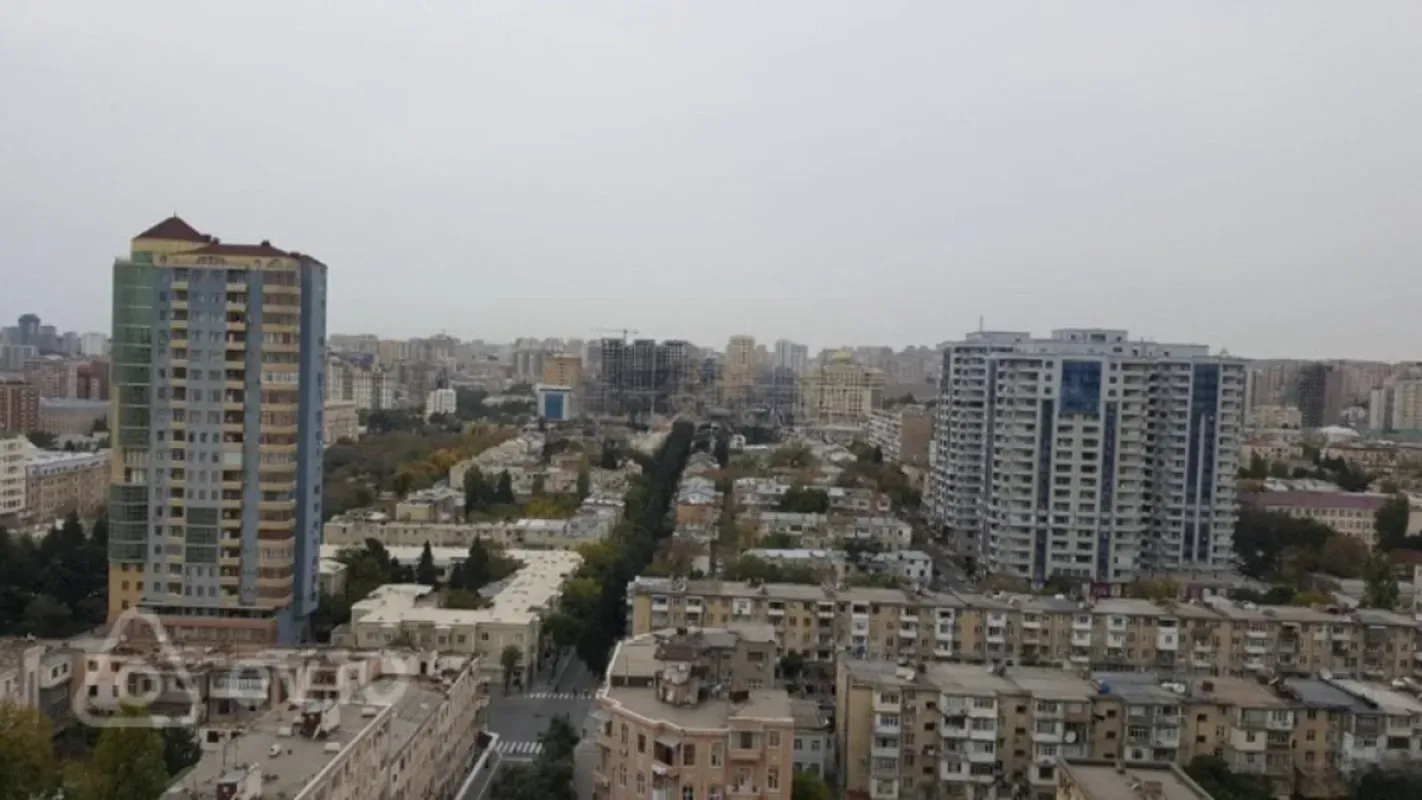 Satılır 3 otaqlı yeni tikili 150 m²