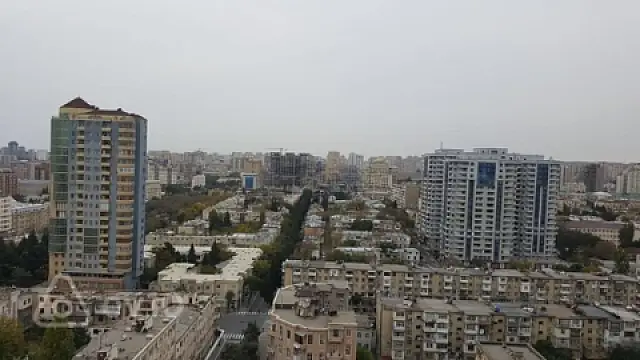 Satılır 3 otaqlı yeni tikili 150 m²