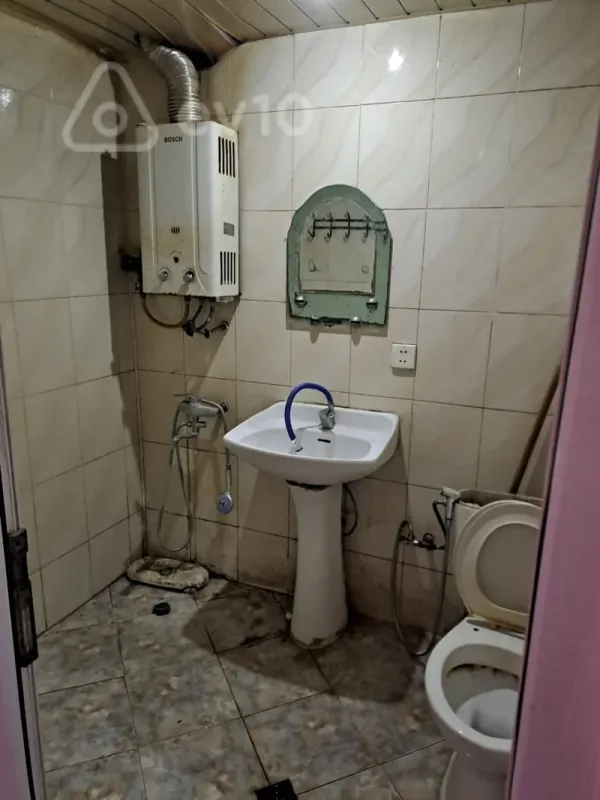Kirayə verilir 1 otaqlı köhnə tikili 41 m²