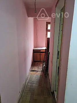Kirayə verilir 1 otaqlı köhnə tikili 41 m²