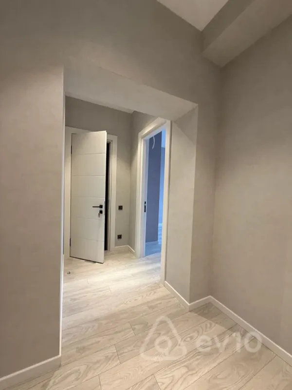 Satılır 3 otaqlı yeni tikili 77.7 m²