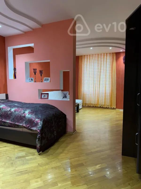 Satılır 4 otaqlı yeni tikili 167 m²