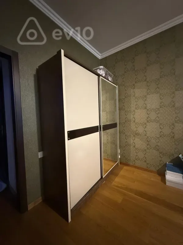 Kirayə verilir 3 otaqlı yeni tikili 110 m²